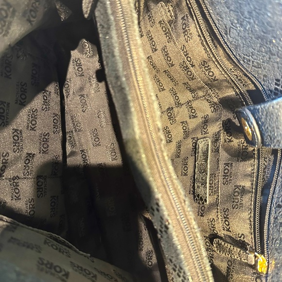 Michael Kors Hamilton Python Bag - Picture 4 of 4